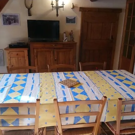 Dom wakacyjny Maison De Montagne Chez Baptiste *